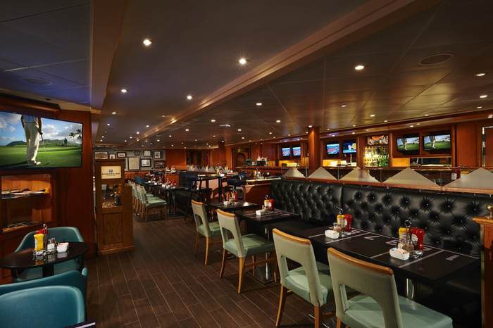 NCL, Norwegian Sun, Sports Bar.jpeg